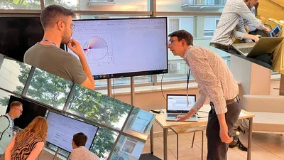 Presenter demonstrating Visisipy open-source ocular ray tracing software